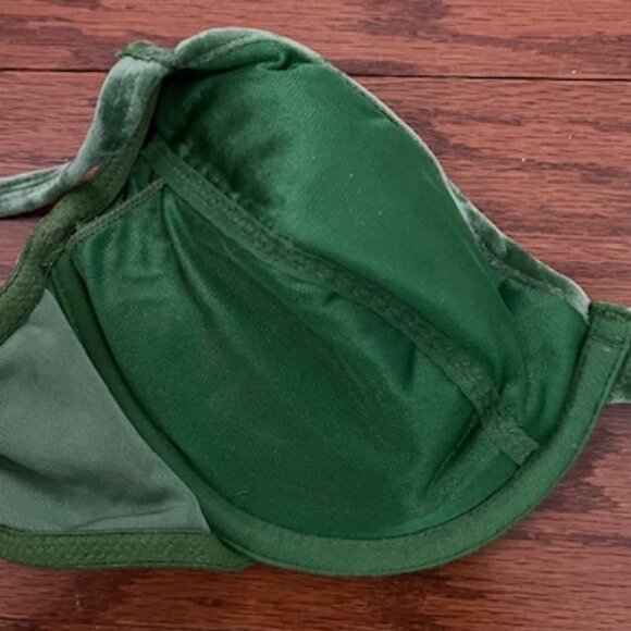 Victoria's Secret Vintage 1990's Velvet Bra - Picture 10 of 16
